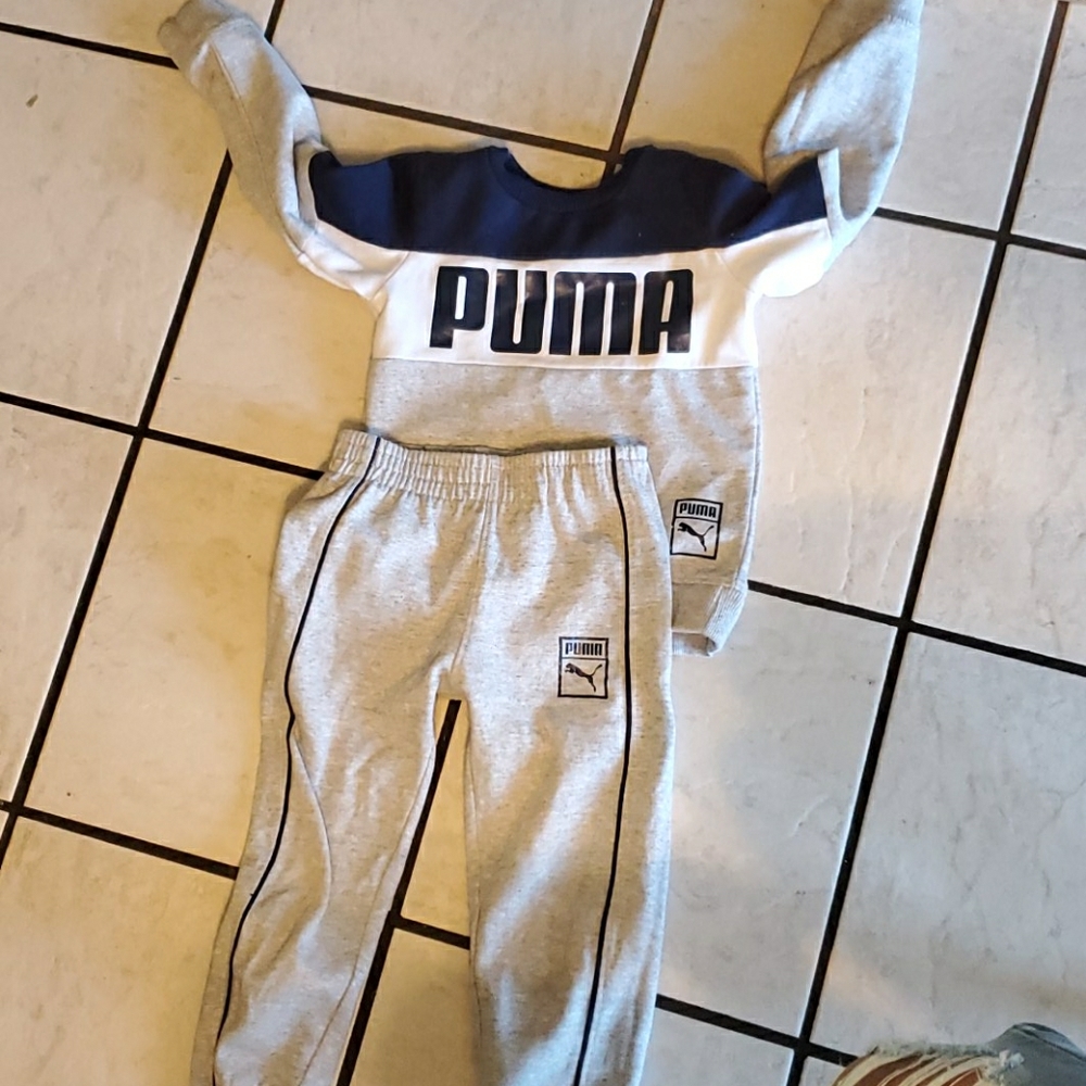 Puma sweatsuit